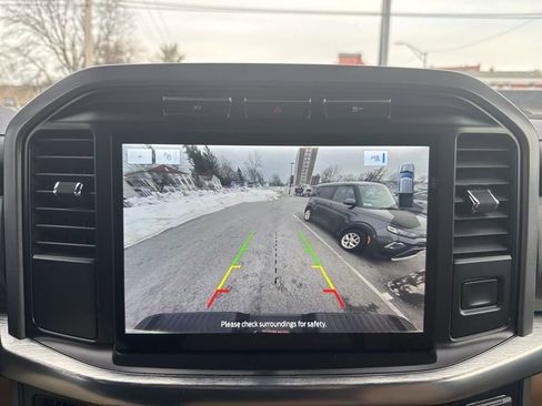 Used 2023 Ford F150 Lariat image 23