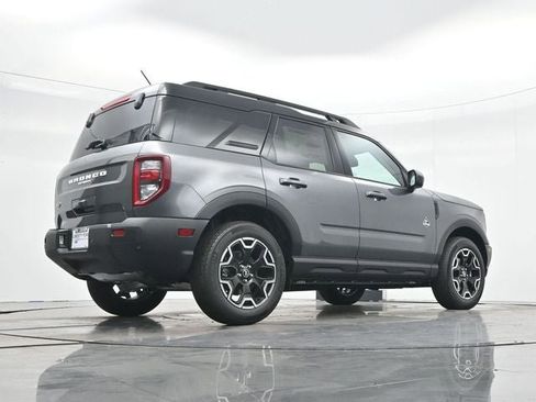 New 2025 Ford Bronco Sport Outer Banks AWD/4WD image 40