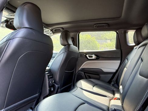 New 2025 Jeep Compass Limited w/ Sun and Sound Group image 35