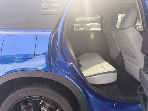 Used 2025 MINI Cooper Countryman S w/ Comfort Package Max image 21