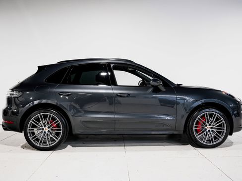 Used 2021 Porsche Macan GTS image 2