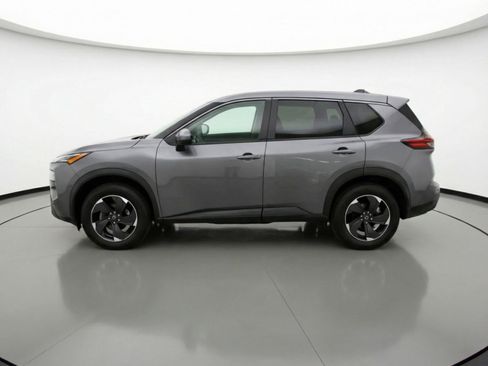 Used 2025 Nissan Rogue SV FWD image 5