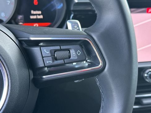 Certified 2023 Porsche Macan S AWD/4WD image 28