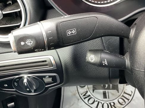 Used 2019 Mercedes-Benz C 300 4MATIC Sedan image 20