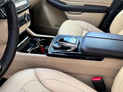 Used 2017 Mercedes-Benz GLE 350 4MATIC image 16