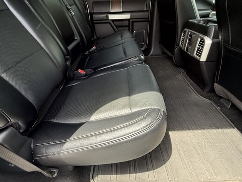 Used 2016 Ford F150 Lariat w/ Equipment Group 502A Luxury AWD/4WD image 15