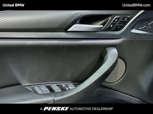 Used 2024 BMW X3 sDrive30i w/ Premium Package RWD image 3