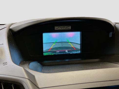 Used 2018 Ford Escape SE image 22