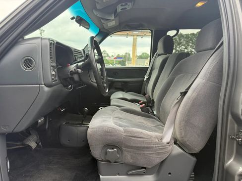 Used 2002 Chevrolet Silverado 2500 LS AWD/4WD image 10