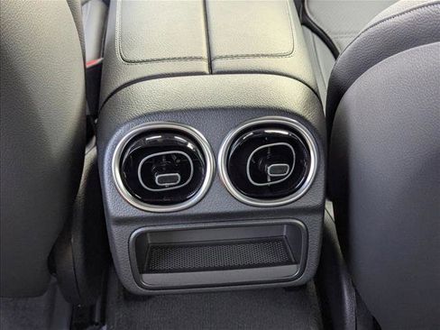 Used 2026 Mercedes-Benz C 300 Sedan image 11