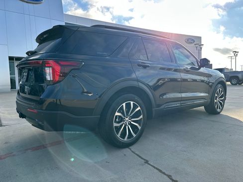 New 2026 Ford Explorer ST-Line w/ Premium Package RWD image 5