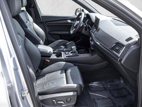 Used 2023 Audi Q5 2.0T Premium Plus AWD/4WD image 26