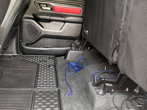 Used 2021 RAM 1500 Big Horn AWD/4WD image 38