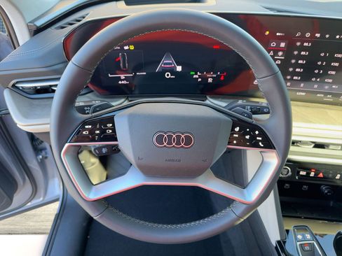 New 2025 Audi Q5 Premium Plus image 17