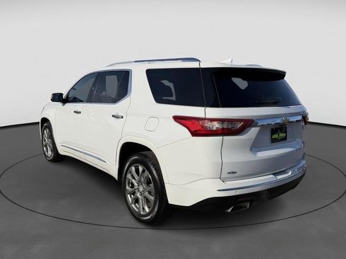 Used 2018 Chevrolet Traverse Premier image 4
