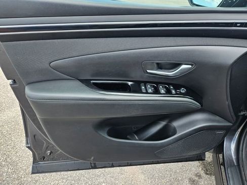 Used 2023 Hyundai Tucson Limited FWD image 10