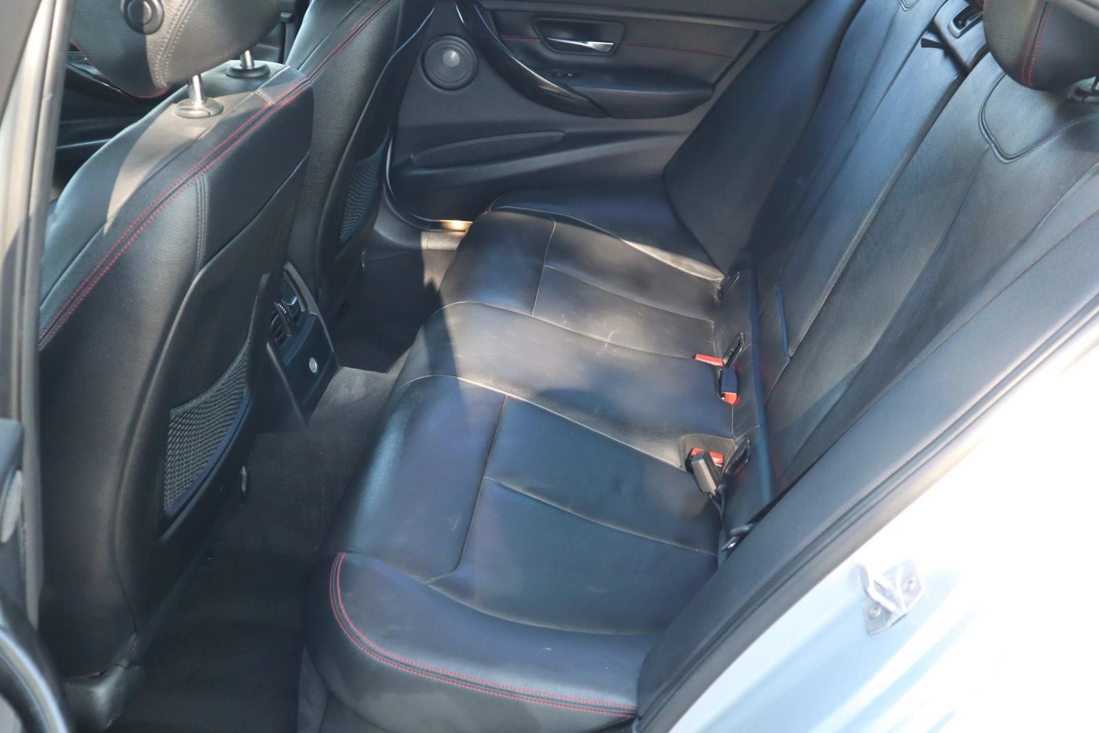 Used 2015 BMW 328i Sedan RWD image 12