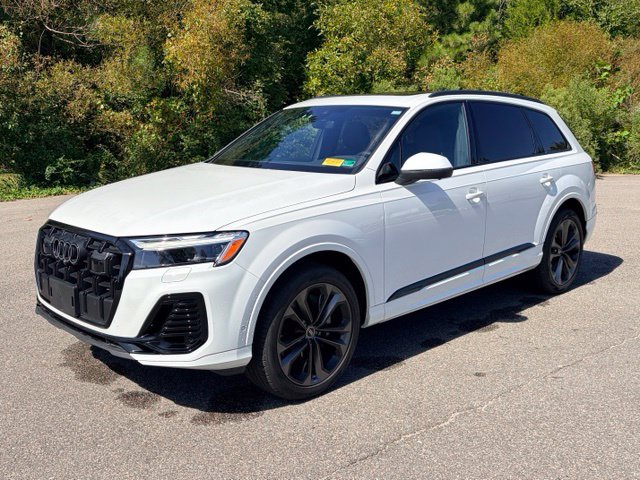 Used 2025 Audi Q7 3.0T Premium Plus w/ Premium Plus Package AWD/4WD image 1
