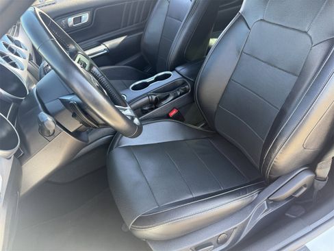 Used 2020 Ford Mustang GT Premium image 22