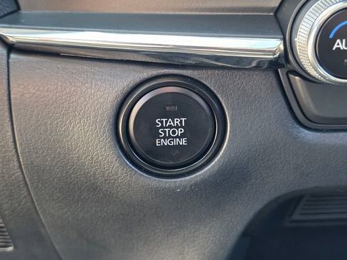 Certified 2025 MAZDA CX-30 AWD 2.5 S w/ Preferred Package image 35