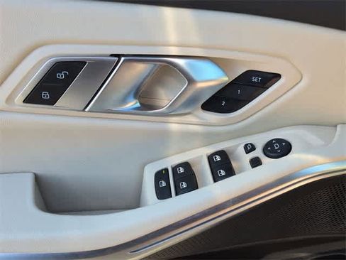 Used 2023 BMW 330e xDrive w/ Driving Assistance Package image 42