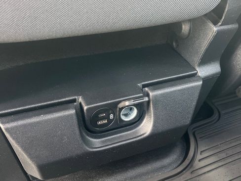 Used 2023 Ford F150 XL w/ Trailer Tow Package image 27