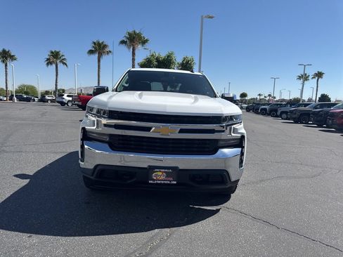 Used 2021 Chevrolet Silverado 1500 LT AWD/4WD image 3