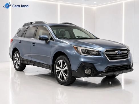 Used 2018 Subaru Outback 3.6R Limited w/ Popular Package #2 AWD/4WD image 1