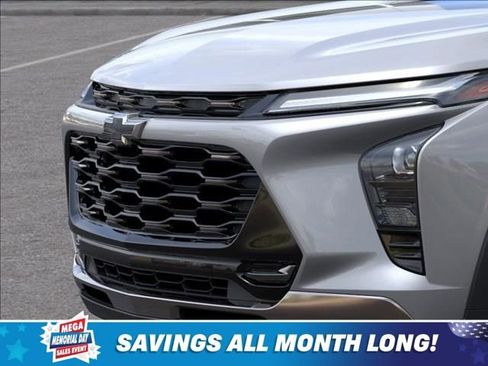 New 2026 Chevrolet Trax ACTIV w/ Sunroof Package FWD image 13
