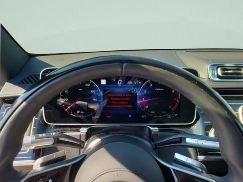 Certified 2025 Mercedes-Benz S 580 4MATIC Sedan image 24