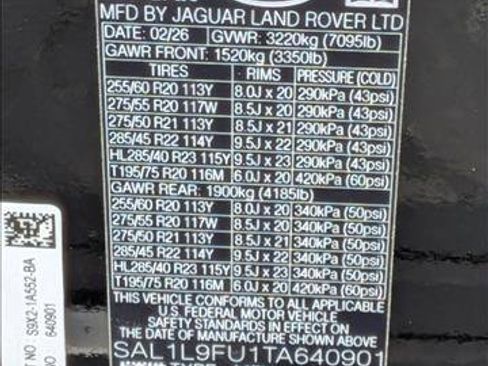 New 2026 Land Rover Range Rover Sport Dynamic SE AWD/4WD image 17