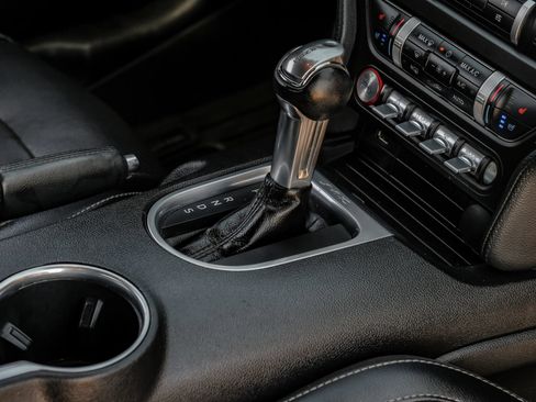 Used 2020 Ford Mustang Premium RWD image 30