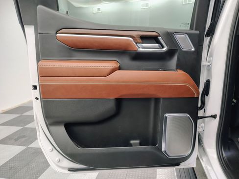 Used 2024 GMC Sierra 1500 Denali Ultimate image 35