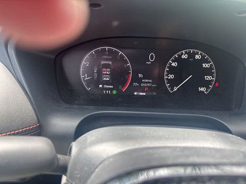 Certified 2025 Honda HR-V Sport image 1