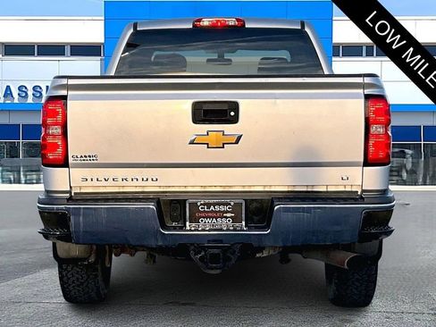 Used 2017 Chevrolet Silverado 2500 LT image 6