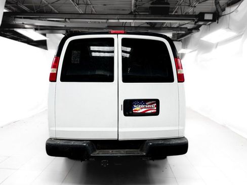 Used 2014 Chevrolet Express 3500 3500 CARGO VAN image 5