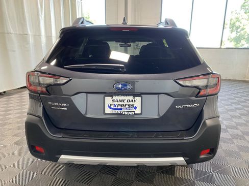 Used 2023 Subaru Outback Limited AWD/4WD image 7