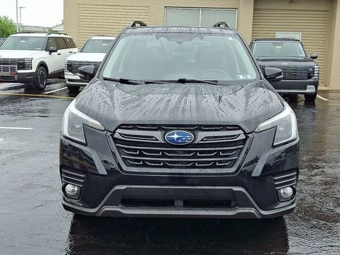 Used 2023 Subaru Forester Limited AWD/4WD image 2
