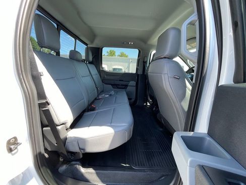 New 2025 Ford F350 XL w/ XL Chrome Package image 20