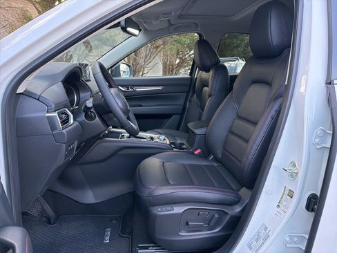 New 2025 MAZDA CX-5 Carbon Edition image 14