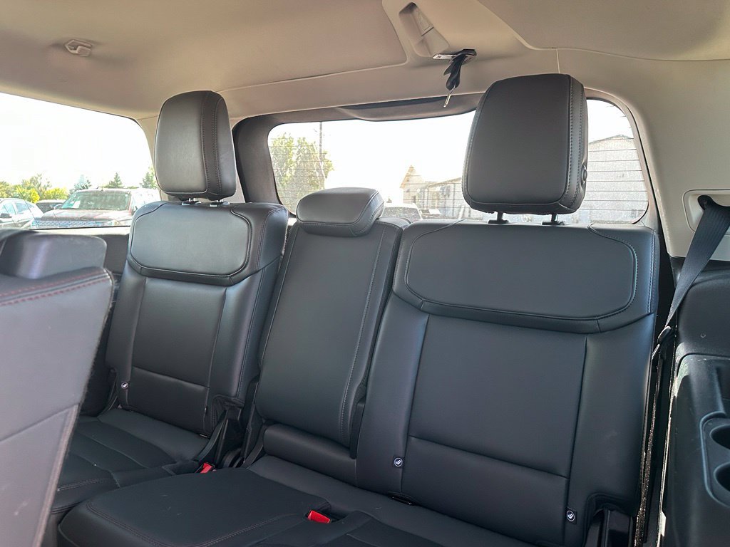 Used 2025 Ford Expedition Active AWD/4WD image 24