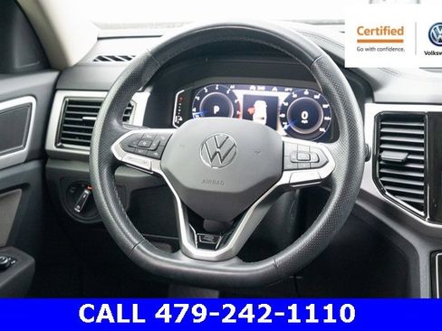 Certified 2022 Volkswagen Atlas SEL R-Line image 30