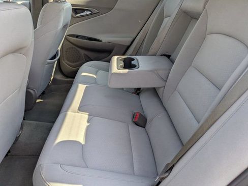 Used 2025 Chevrolet Malibu LT FWD image 15