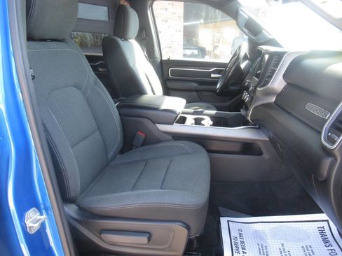 Used 2021 RAM 1500 Big Horn AWD/4WD image 10