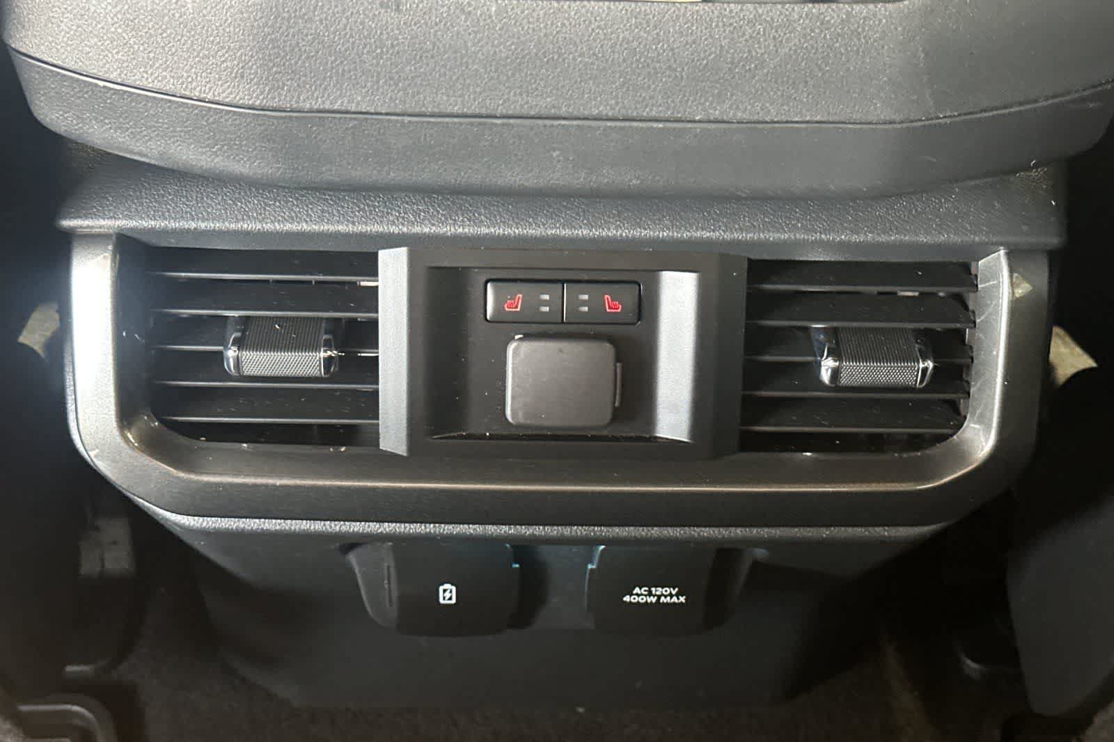 Used 2023 Ford F150 Lariat w/ Equipment Group 502A High AWD/4WD image 15