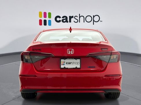 Used 2026 Honda Civic Sport Touring image 4