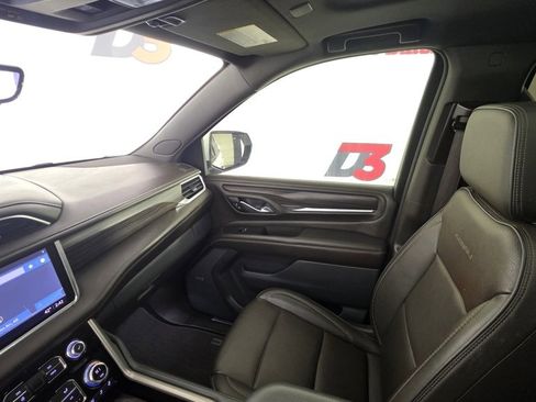 Used 2021 GMC Yukon Denali w/ Denali Ultimate Package image 30