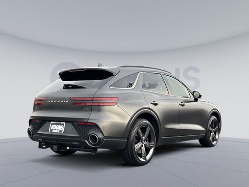 Used 2023 Genesis GV70 2.5T w/ Sport Prestige Package AWD/4WD image 7