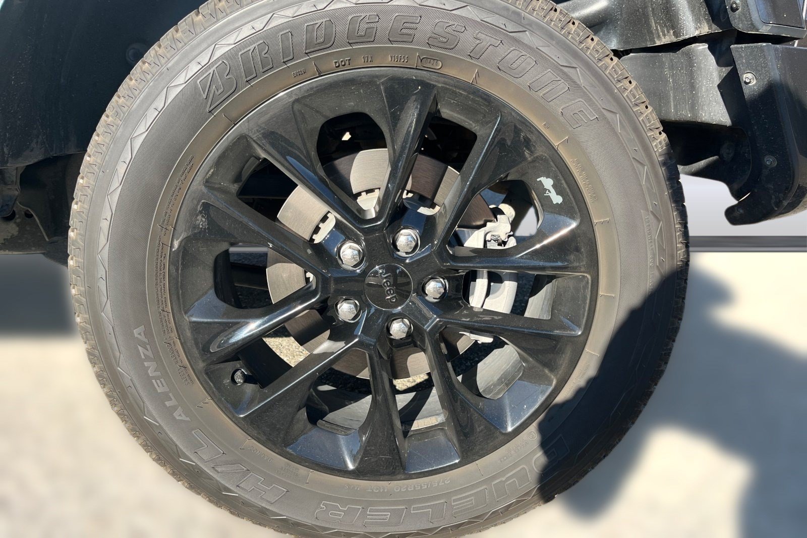 Used 2021 Jeep Wrangler Unlimited Sahara AWD/4WD image 9
