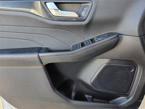 Certified 2024 Ford Escape ST-Line w/ Tech Pack #1 image 24